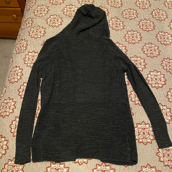 American Eagle Cardigan Sweater - Picture 6 of 6